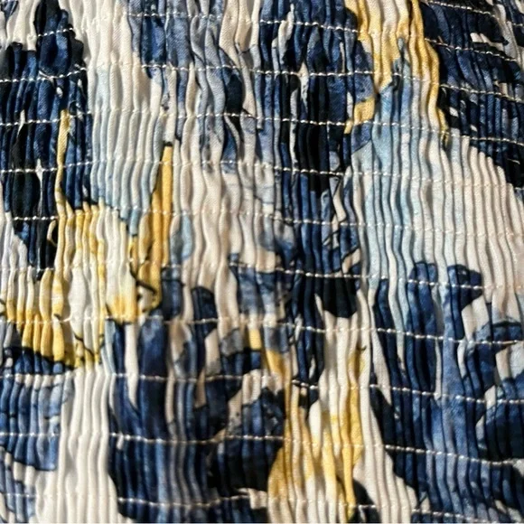 Coset style top with Drama sleeves - Picture 5 of 8